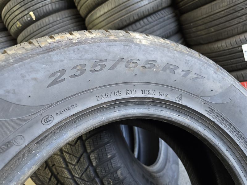 235/65/17 Pirelli 4piese