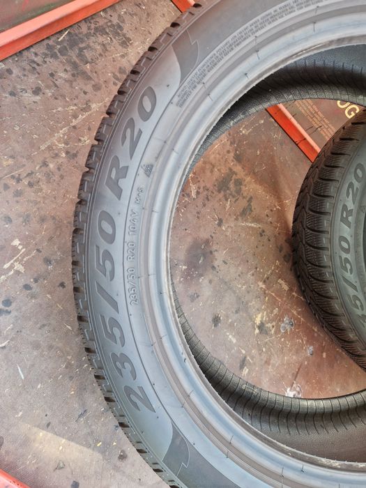 2 Anvelope Pirelli 235 50 R20 M+S . Dot 2021
