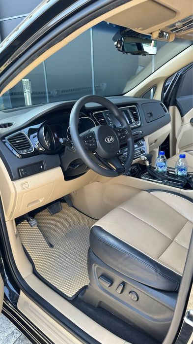 Kia karnival 2020 (dubai)