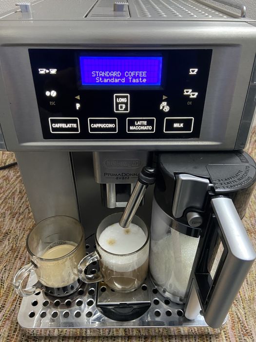 Espresor cafea Delonghi primadonna avant