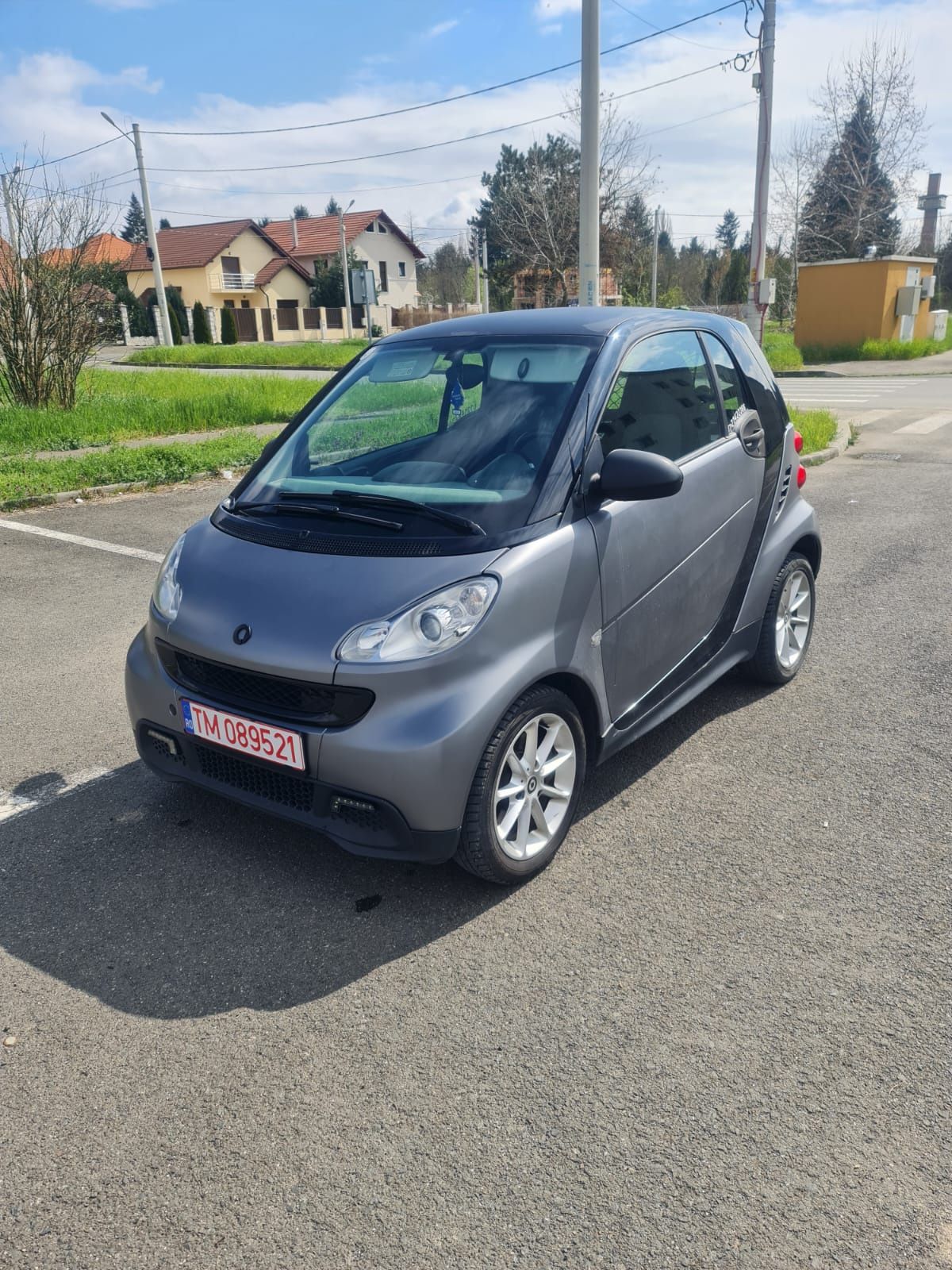 Vând smart 451 din 2012