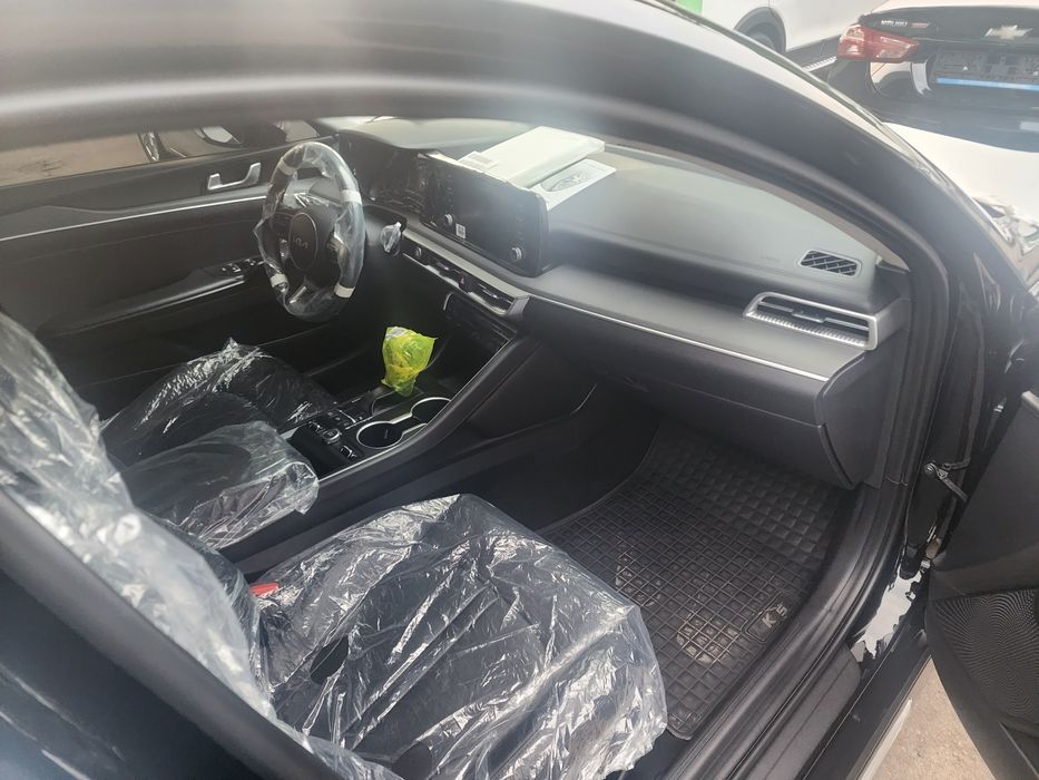 Kia k5  Luxe+ Panarama lyuk