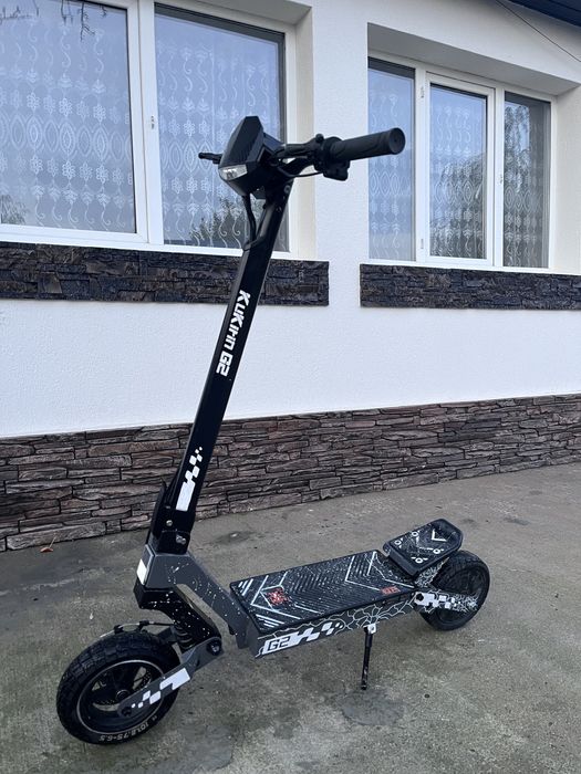 Vand trotineta Kukirin G2 sau schimb cu Iphone