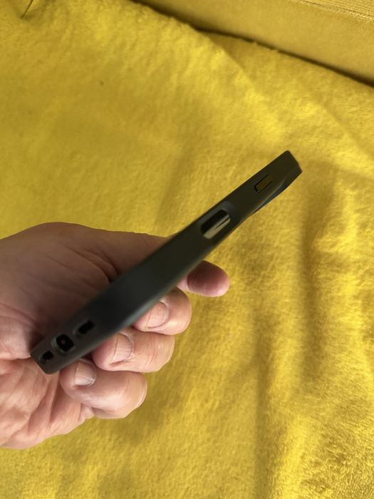 Vand husa telefon iphone 16 pro Velante