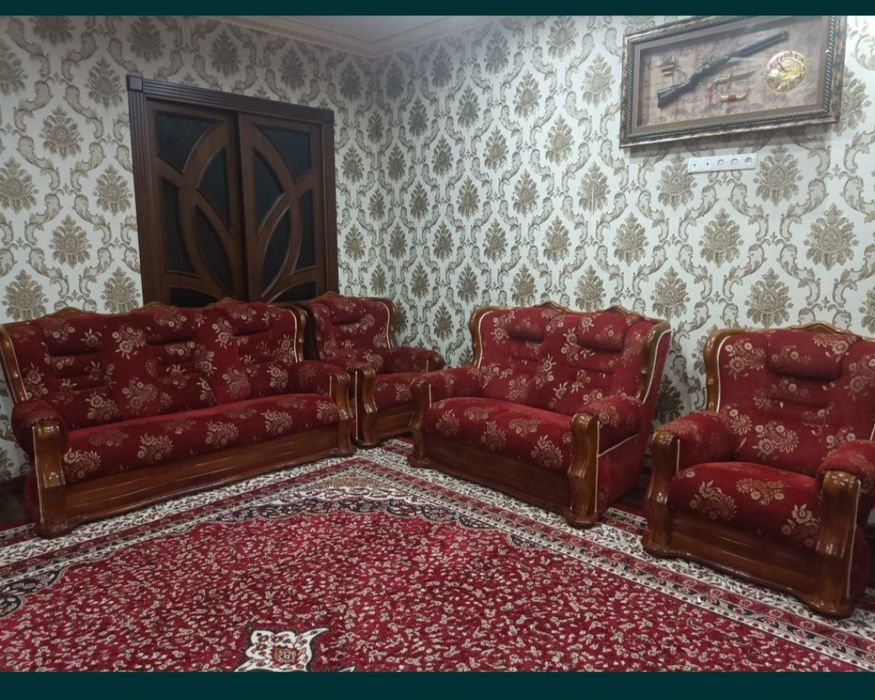 Мягкая мебель для гостиной