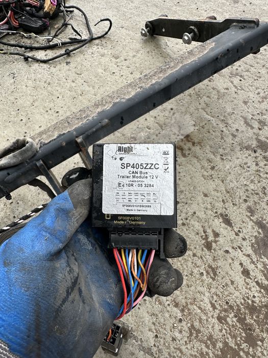 Теглич Audi A5 b9 8w ауди а5 б9