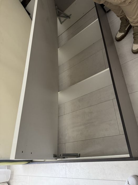 Vand Pat cu noptiere