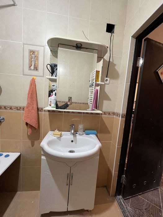 Раковина для ванны с зеркалом