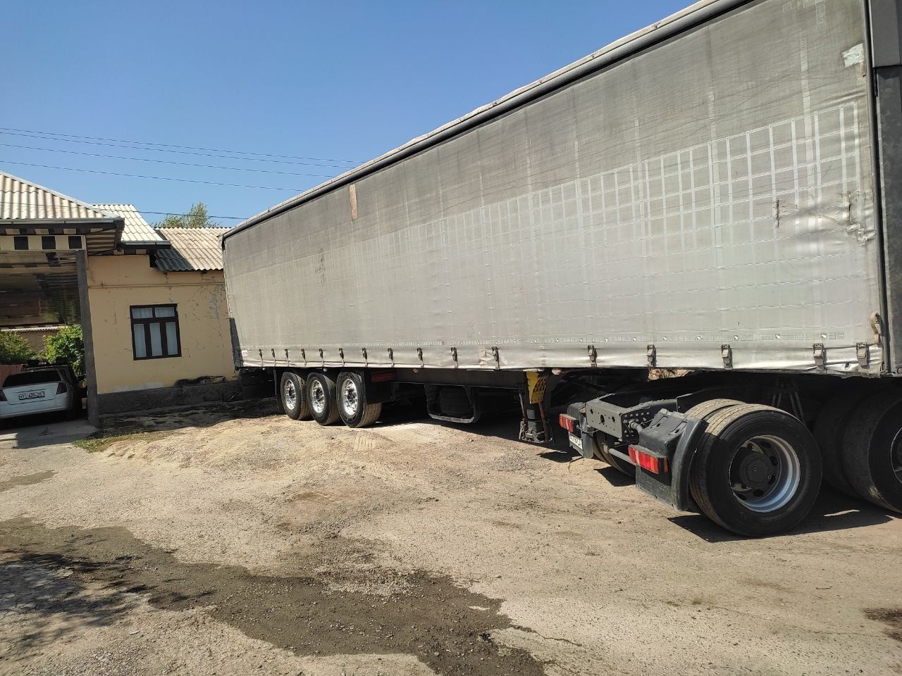 Howo A 7 kamplekt sotiladi