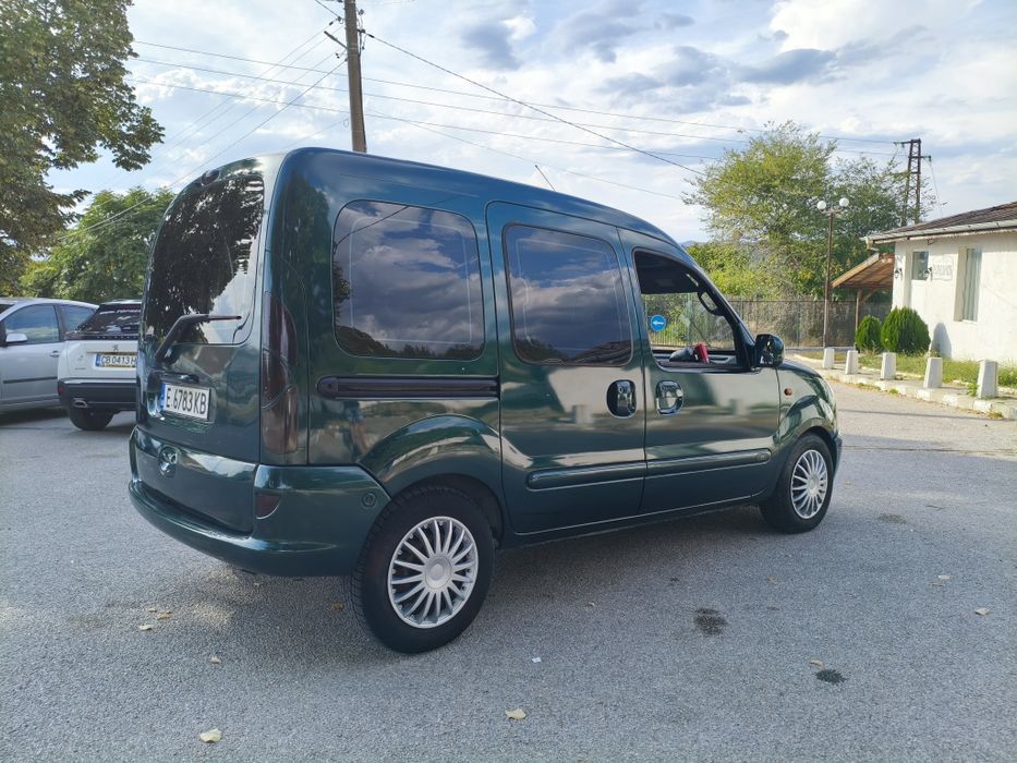 Рено Канго  1.4  бензин