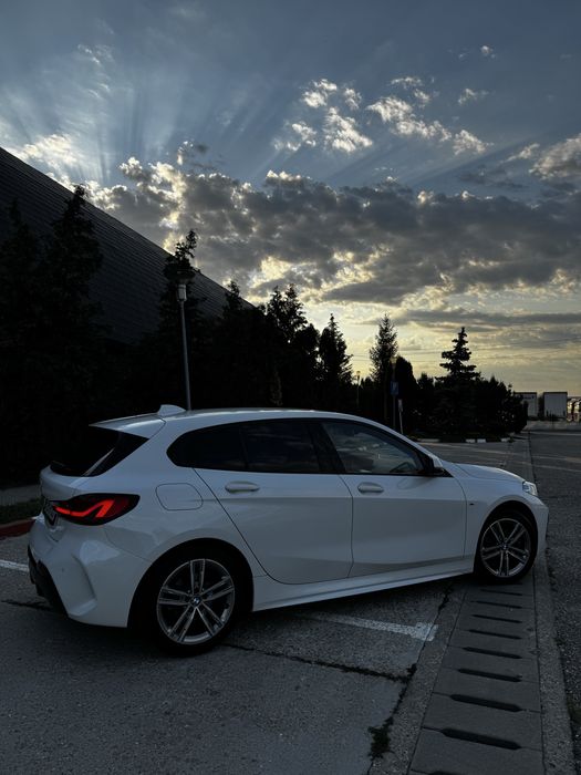 BMW Seria 1 F40 118i Steptronic M Sport