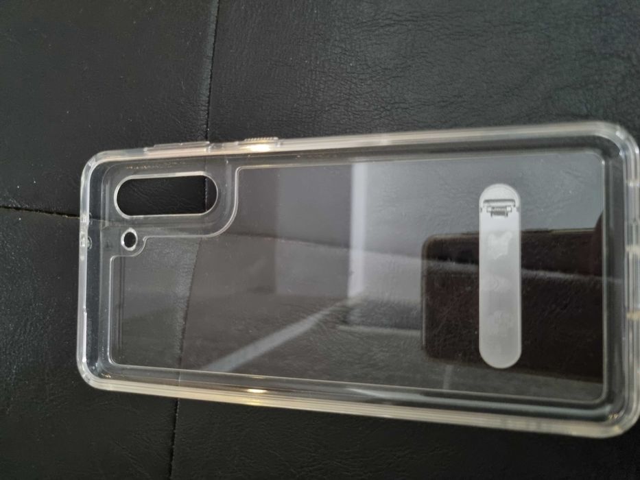 Husa Spigen Transparentă pentru Samsung Galaxy S21 Plus