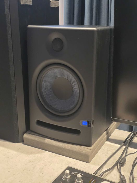 Presonus Eris E8 - monitoare de studio active