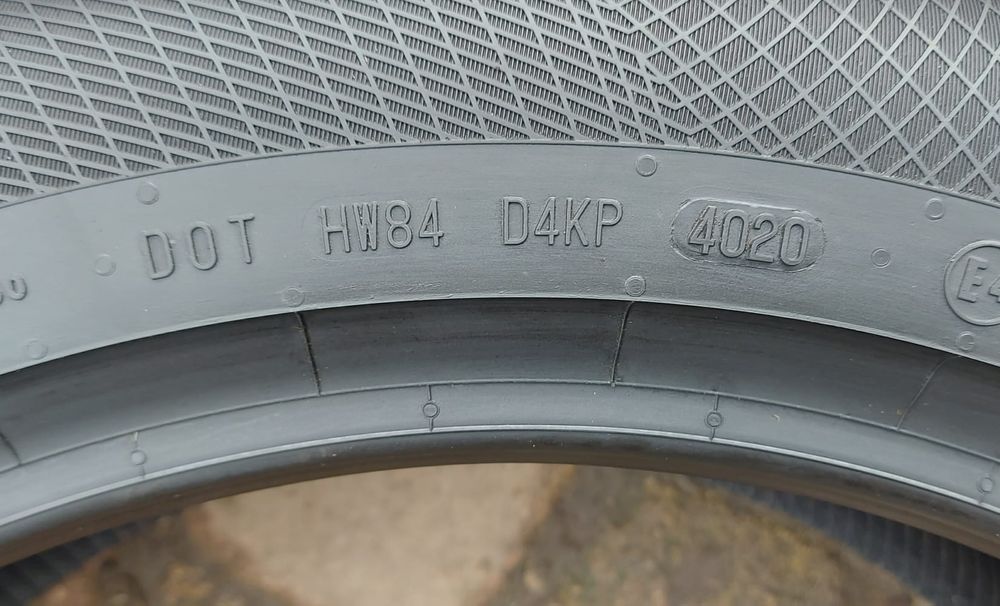 Set 2buc 235/50 R19 99V Continental WinterContact TS850 P AO M+S iarnă