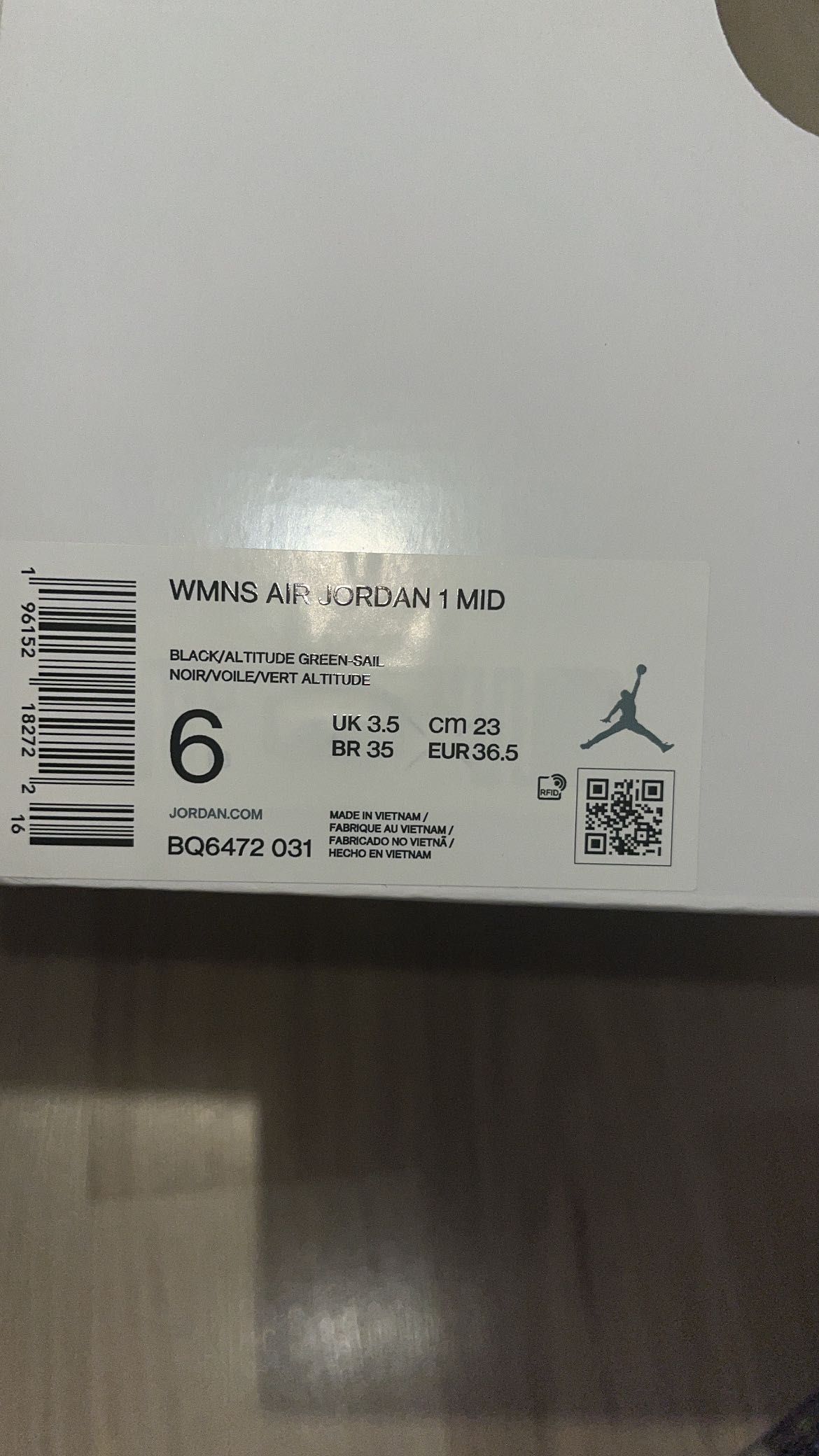 Nike Jordan 1 Mid