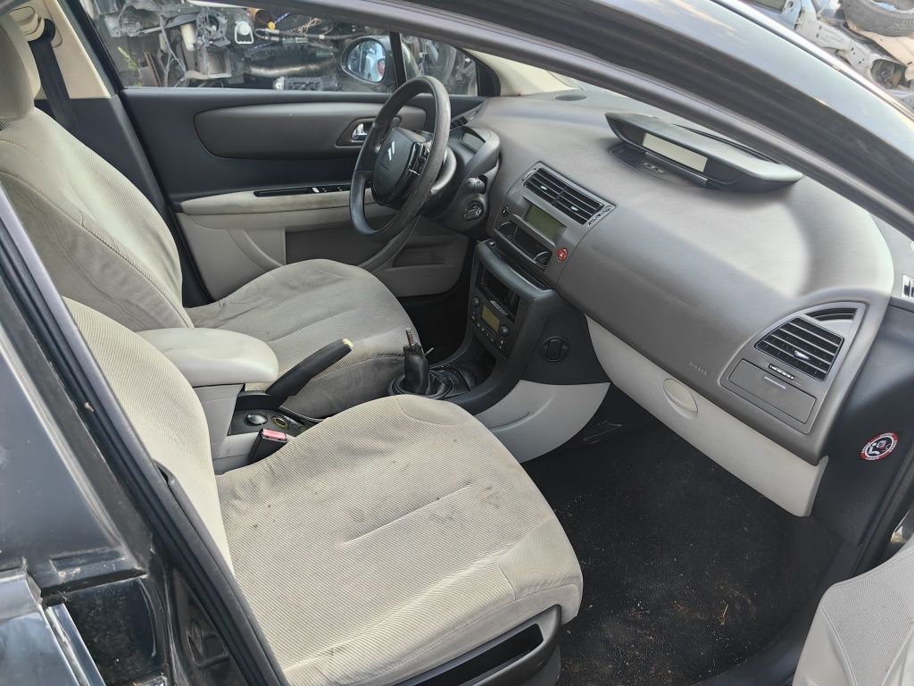 Ситроен Ц4 1.6 хди Citroen C4 1.6 Hdi На части!