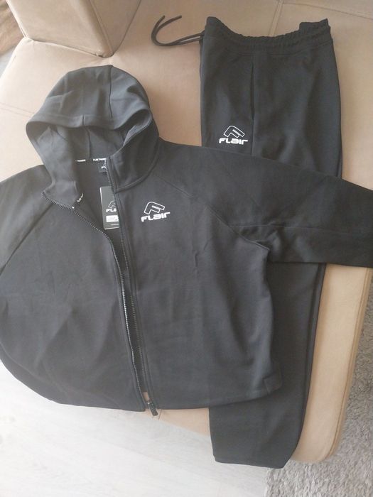 Спортен екип Flair