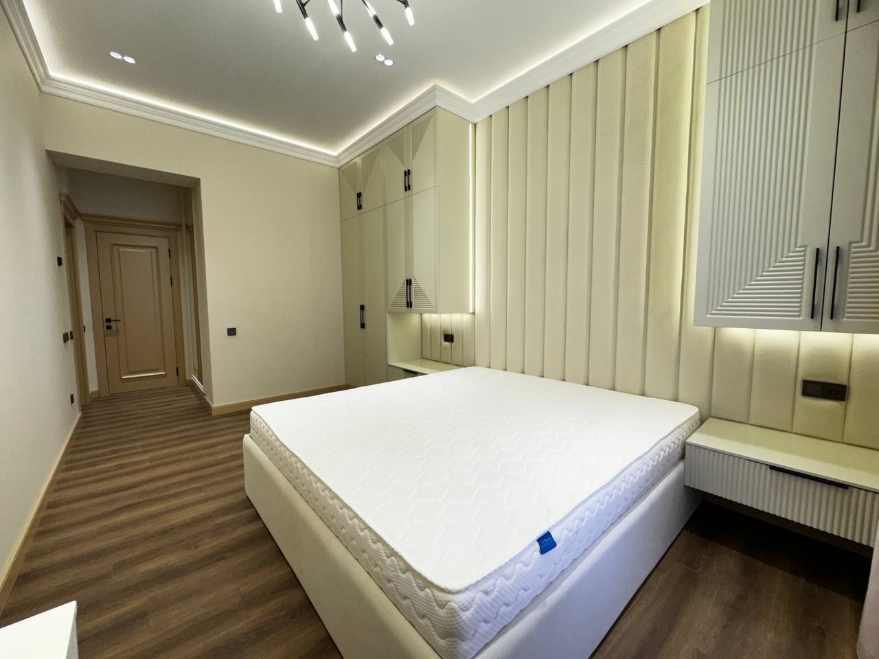 Kvartira продается 3/7/10 на ЖК Barocco