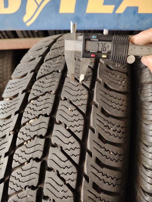 215/65 R16C Semperit Van-Grip de iarnă M+S 2822
