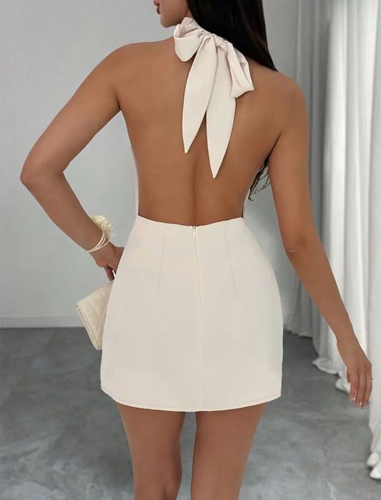 Къса официална рокля