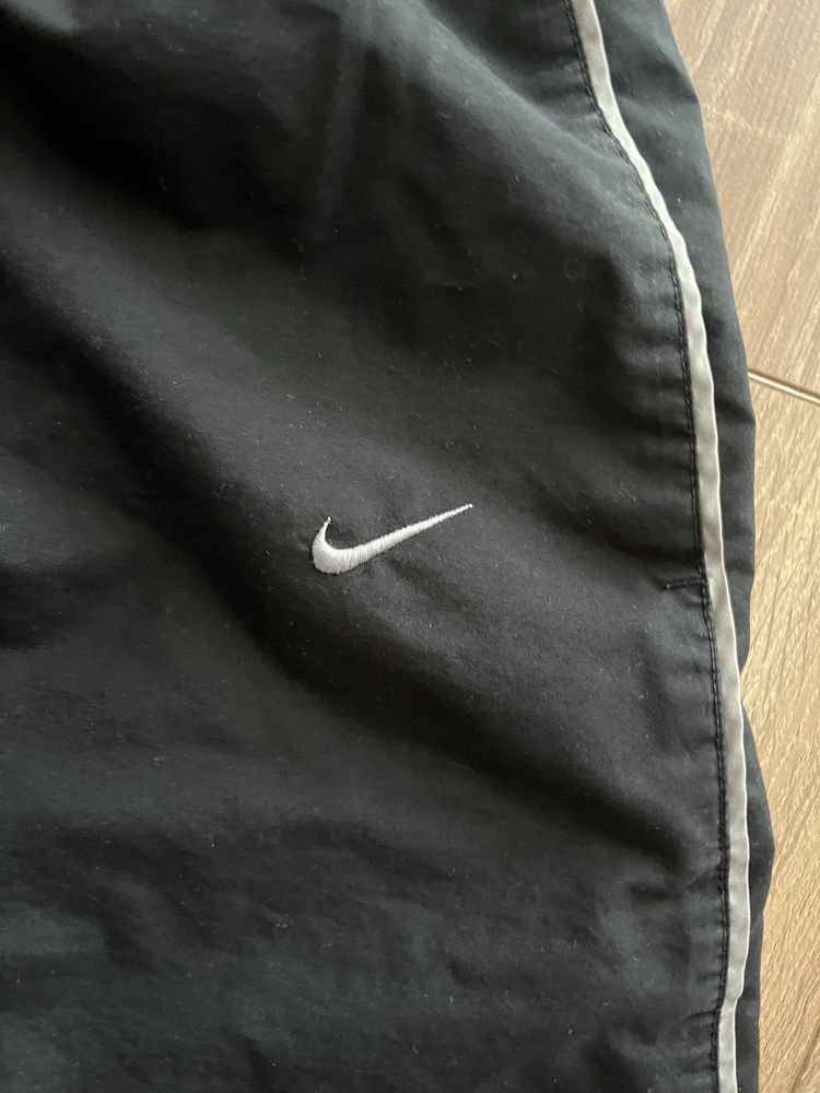 Vand pantaloni nike vintage marimea xs