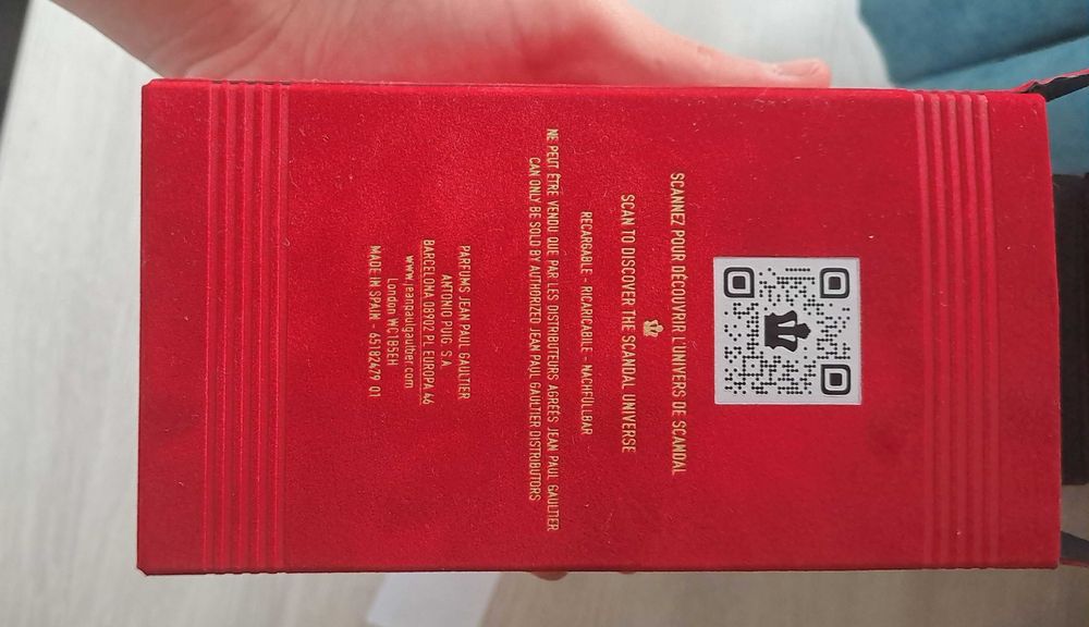 Jpg sacndal pour homme le parfum