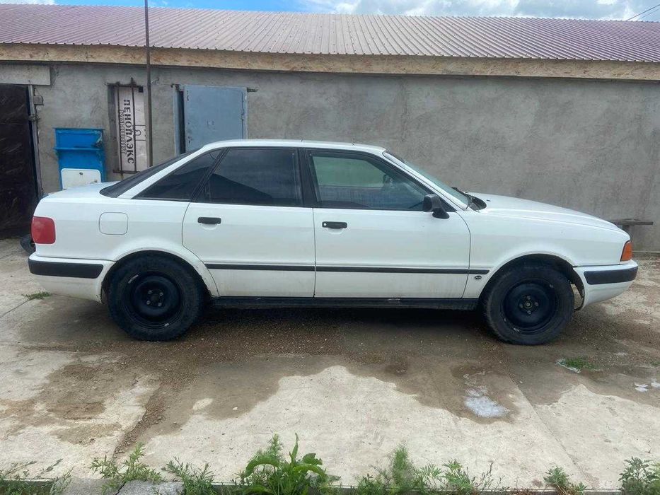 Продам ауди 80 б4