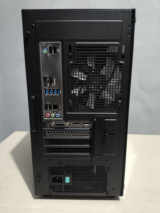 Геймърски компютър