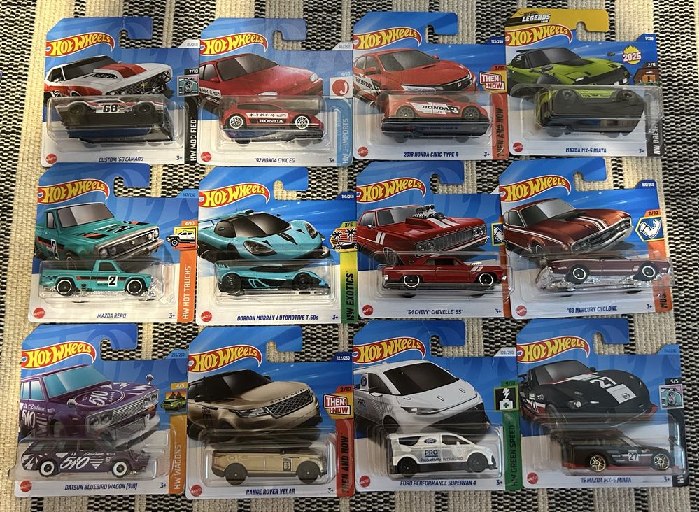 Hot wheels matchbox majorette 1:64