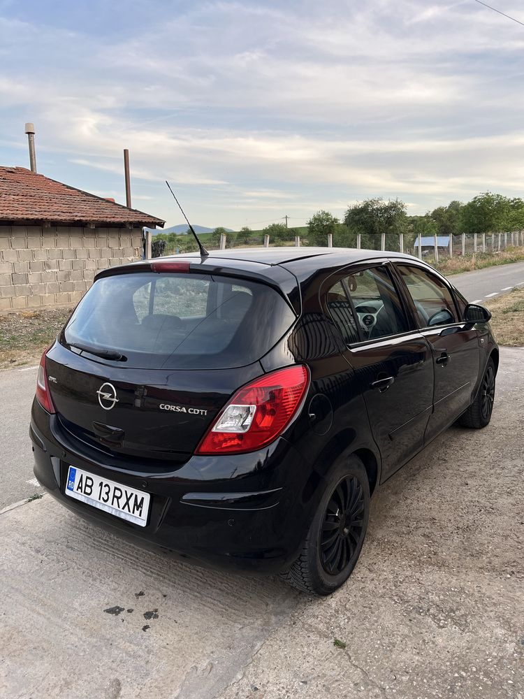 Opel corsa D Hatchback