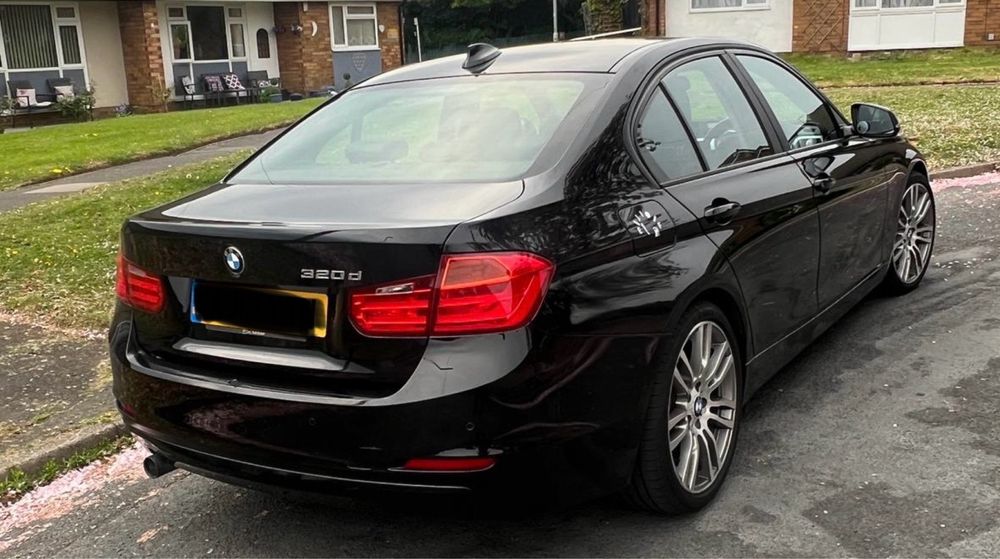 Dezmembrez bmw seria 3 f30 M  2.0 3.0 capota trager aripa bara motor