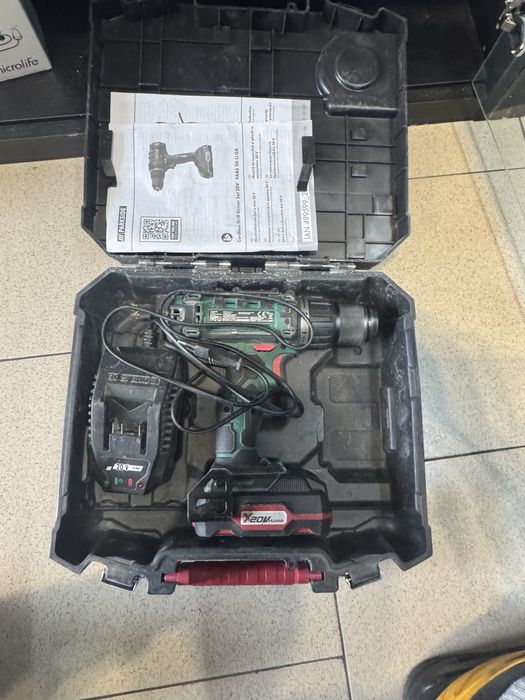 Комплект винтоверт и ъглошлайф Parkside