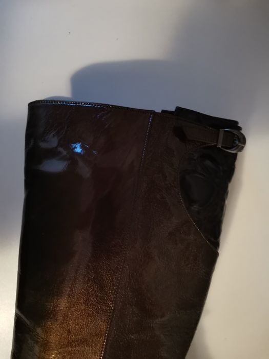 Cizme din piele lacuita mar. 37