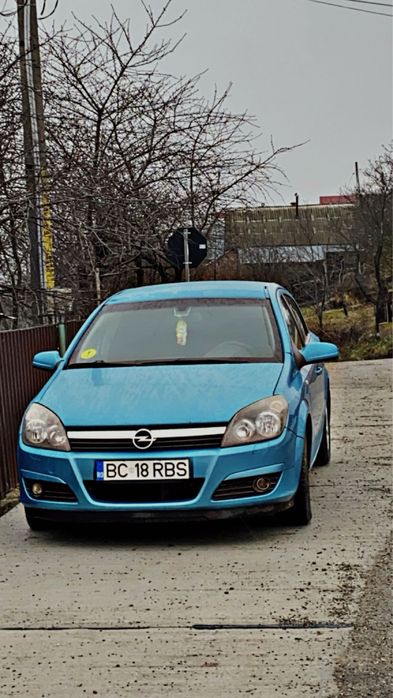 Vând Opel Astra H
