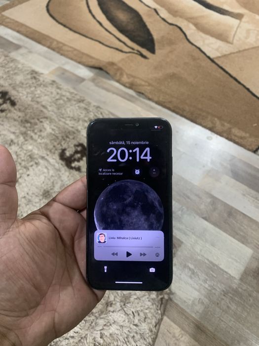 Vand iphone 11 sau schimb