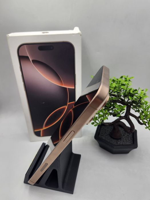 Hope Amanet P11-Iphone 16 Pro Max/ 256 Gb/ 100% Bat/148 Cic/Impecabil