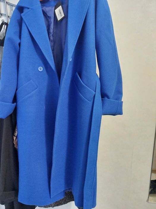 пальто новое,демесизонное