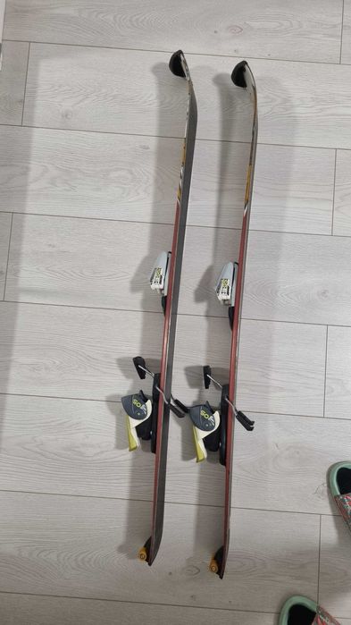 Schiuri copii 110 cm + Clapari marimea 30