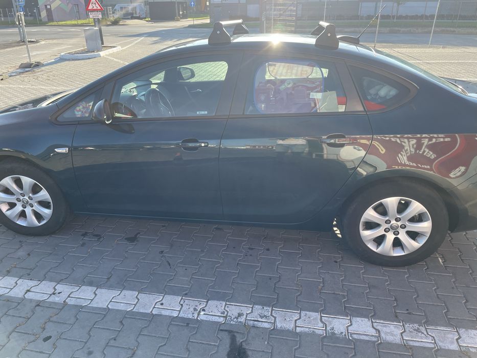 Opel Astra Sedan 1.4 Turbo, 2017