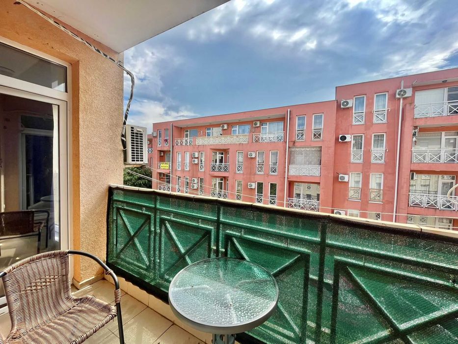 Продава се Тристаен апартамент в к.к. Слънчев бряг - 73 кв.м за 911 €/кв.м - Снимка #12