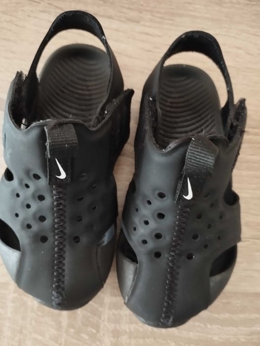 Детски маратонки и сандали за момче, размери от 22 до 24