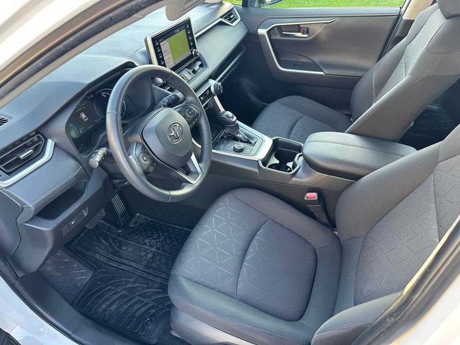 Toyota RAV4 2.5 4x4 AWD Hybrid Distronic 90.000km Garantie Istoric