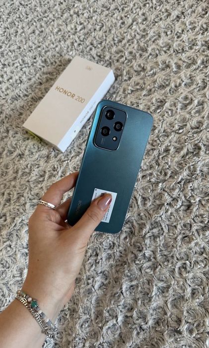 Honor 200 Lite 256gb 16 ram(8+8 ram)