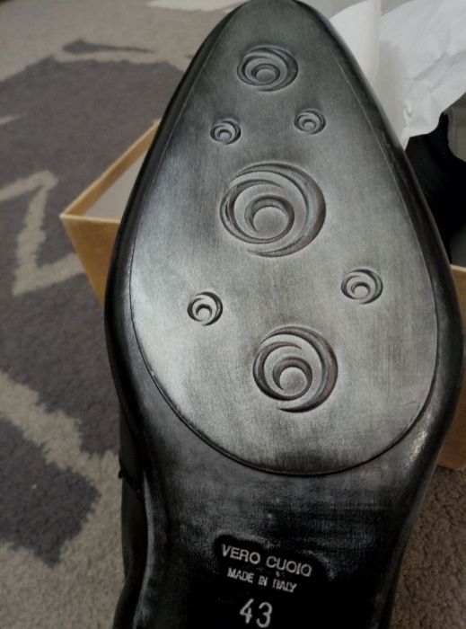 Туфли модельные KOIL (Италия),кожа,оригинал,новые,р-р 43
