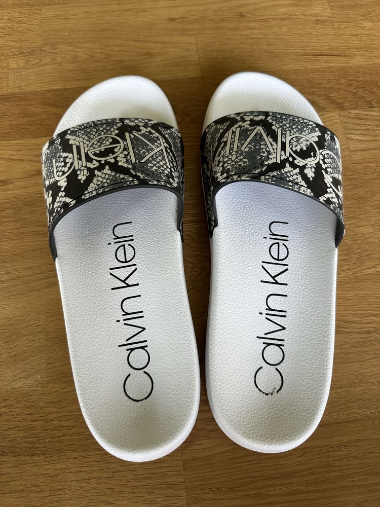 Оригинлани дамски чехли Calvin Klein, 39 номер