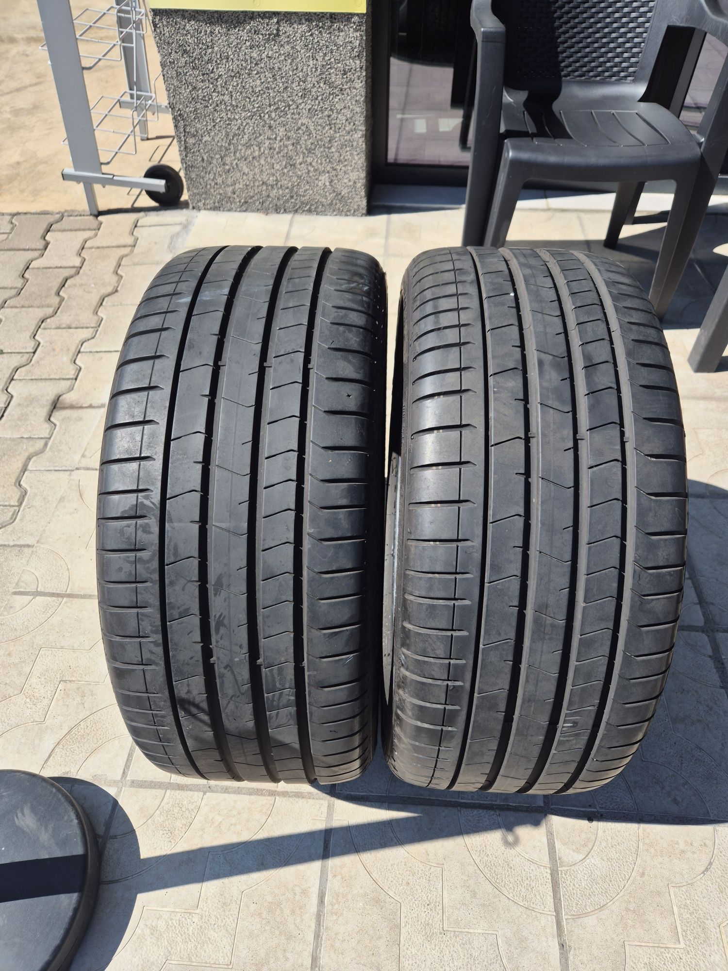 2бр.летни гуми 255/35/19 96Y Pireli RSC 22г.