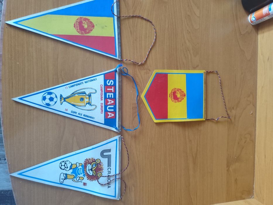 Set 4 fanioane echipe de fotbal