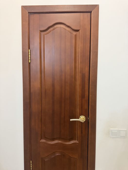 Продается двери и ванна