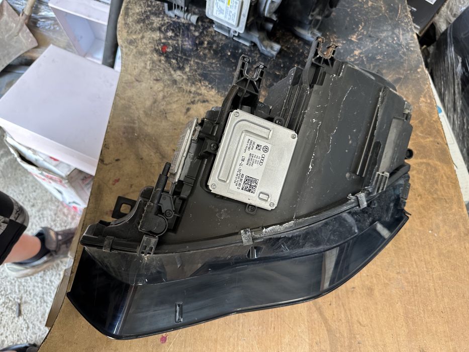 Десен фар ксенон биксенон Led за Audi A5 S5 RS5 фейс,2013-2017год