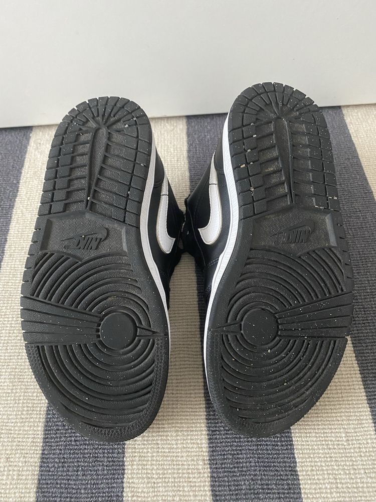 Air Jordan, marimea 37.5